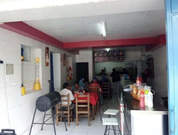 Vendo negocio restaurante comida rápida en Quito