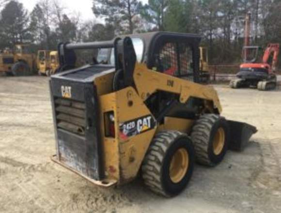 BOBCAT 2014 MODELO 242D