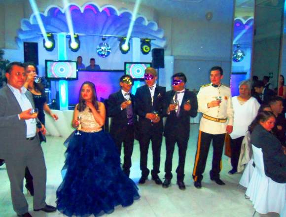 Bailes para XV Años con 4 Chambelanes $6,900.