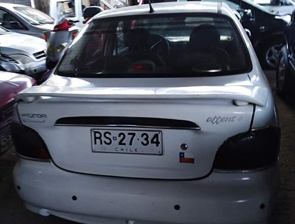 se vende o permuta hyundai accent 