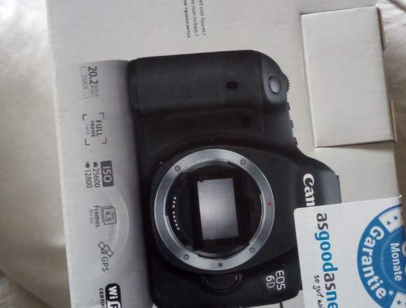 Una cámara Canon EOS 6d