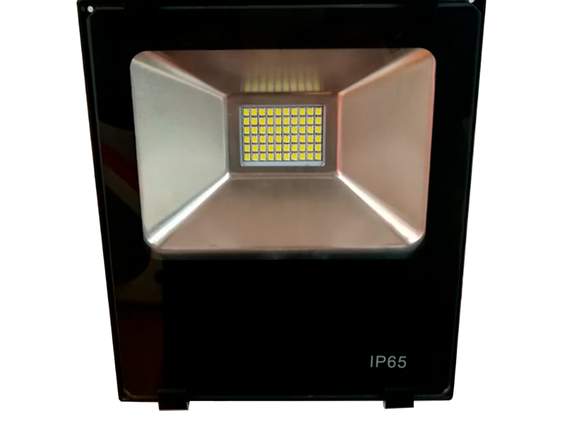 Foco Proyector Led De Area 50w LINEA PRO