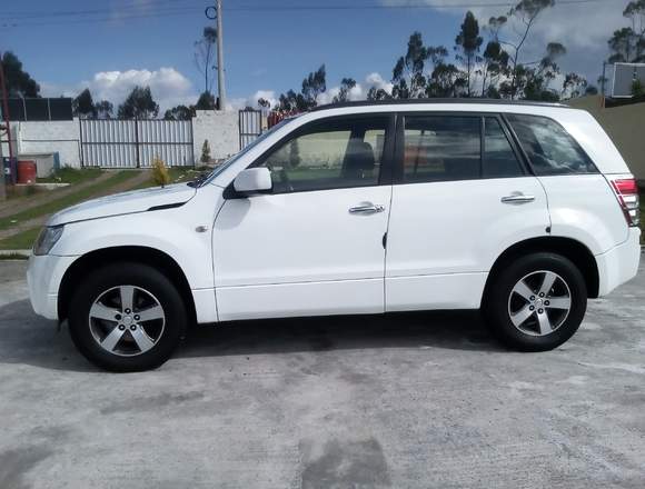 VENDO GRAND VITARA SZ 4X4