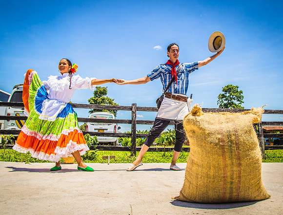 KNOW, ENJOY AND LEARND  IN PARQUE LOS ARRIEROS 