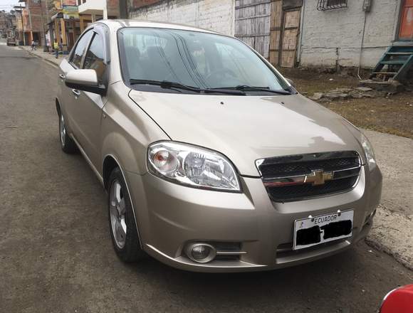 VENDO AVEO EMOTION AÑO 2013