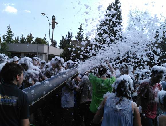 FIESTAS DE ESPUMA PARA EVENTOS