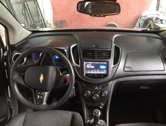 Vendo camioneta Chevrolet traker 