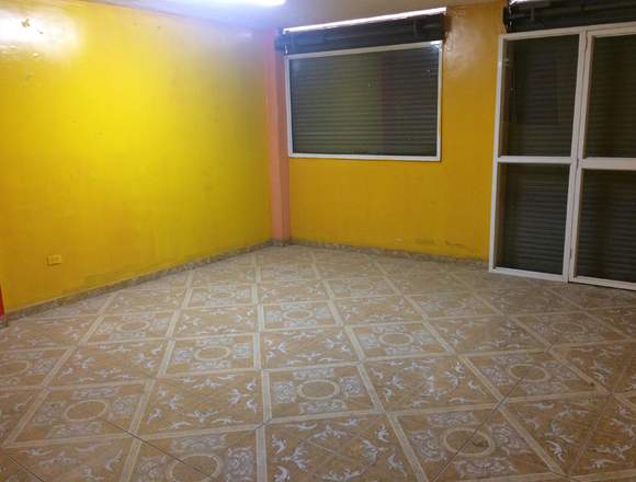 Local Comercial en arriendo