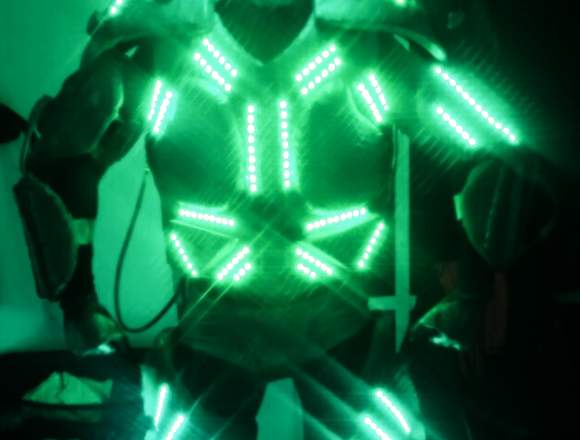 Show de Robot Led para ambientar fiestas