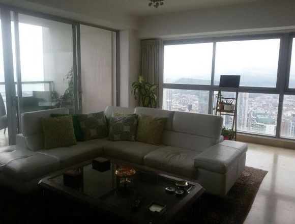 19-935 AF Bello penthouse se vende en Av. Balboa