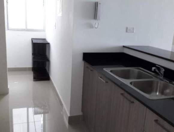 19-2487 AF Cómodo apartamento se vende Vía España