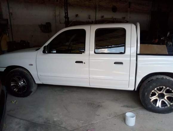 VENDO CAMIONETA MUY BUEN ESTADO.3106543149