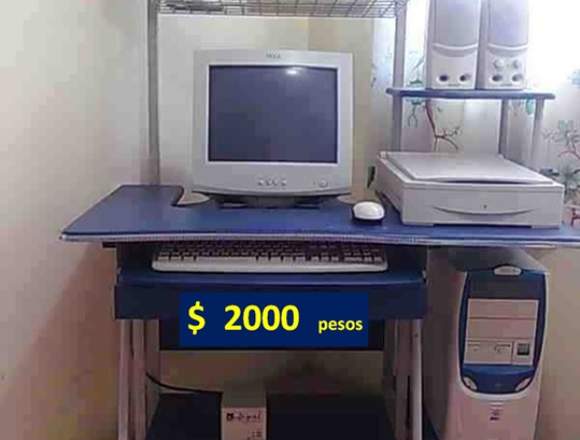 Computadora Con Escaner , Impresora y Mesa