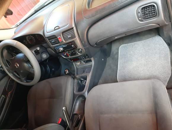 Venta de Nissan Almera modelo 2004