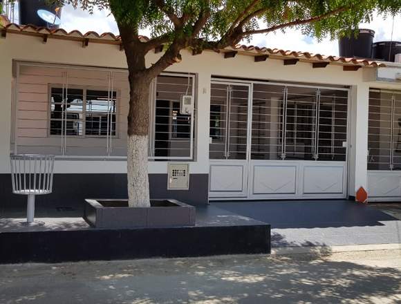 Vendo casa para estrenar Urb Garcia Herreros