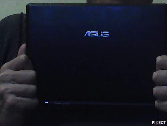 Vendo minilaptop Marca ASUS modelo PC 900