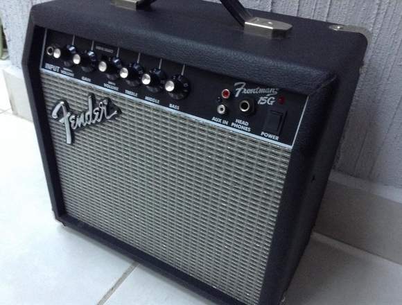 Amplificador Fender Frontman 15G