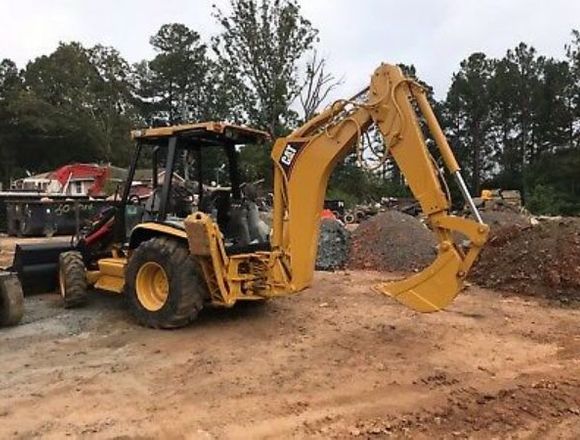 2005 retroexcavadora marca caterpillar 4×4