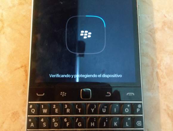 3/4 blackberry q10 en buen estado