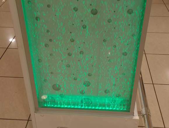Piletas y paneles de burbuja con luces led