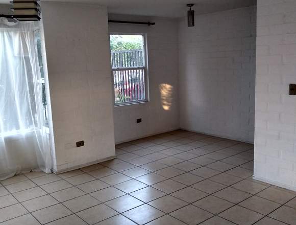 Se vende Casa Pareada, Modelo Sevilla.