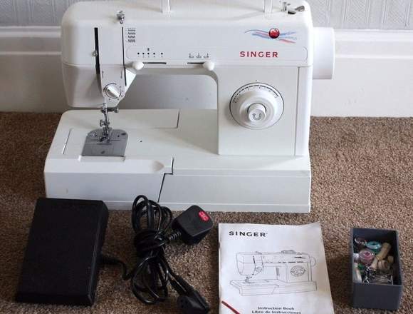 vendo mi maquina de cocer Singer modelo 5802-C