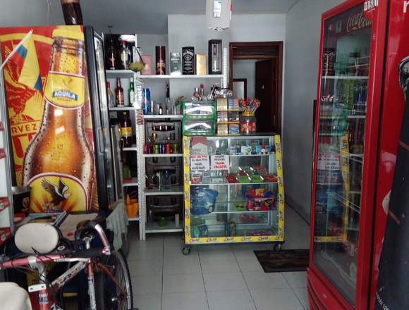 VENDO TIENDA BAR, BUENA UBICACION.