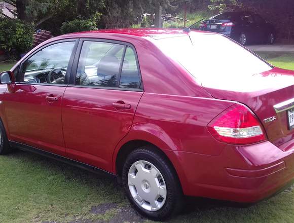 Vendo Tiida 2009 un solo dueño