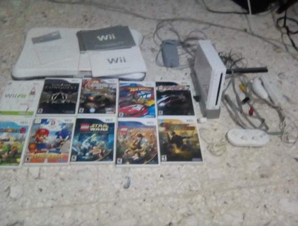 Nintendo Wii con Accesorios y Juegos Incluidos