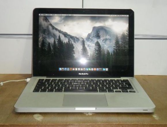 APPLE MAC BOOK PRO Core i5 13"