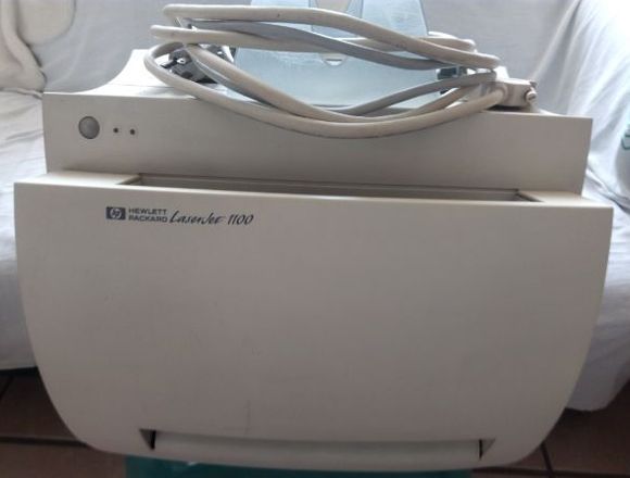 Impresora Laser HP 1100