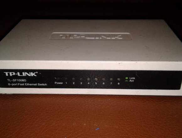 Switch TpLink de 8 puertos