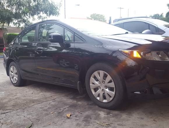 SE VENDE HONDA CIVIC LX 2012