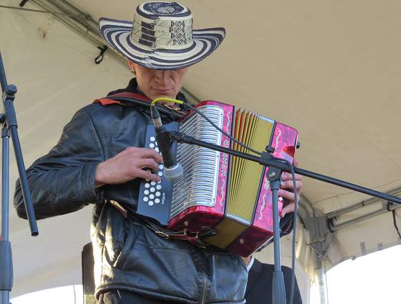 Grupo vallenato para eventos y celebraciones