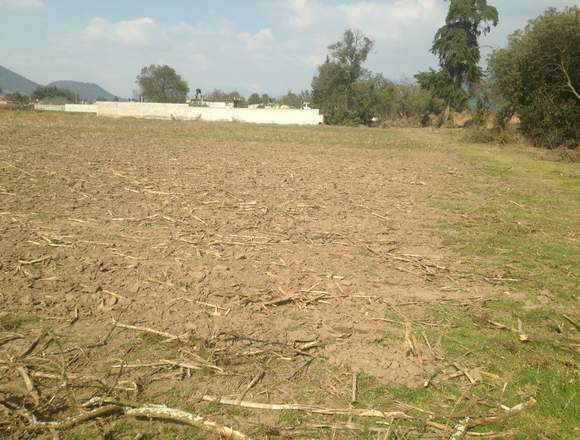 AMPLIO TERRENO EN AYAPANGO