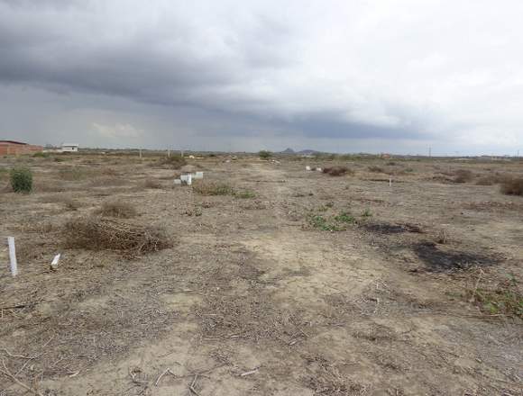 Terreno de 8,00 X 15,00 M2, Urbanización playasol