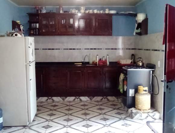 Vendo hermosa casa en Capiovi, Misiones 