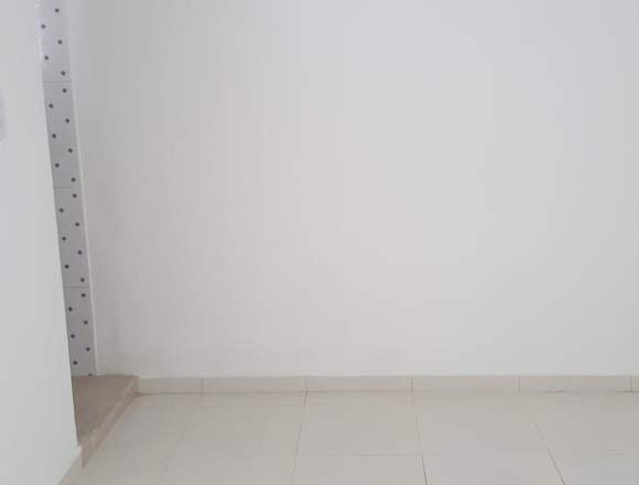 ARRIENDO APARTAESTUDIO $600.000 