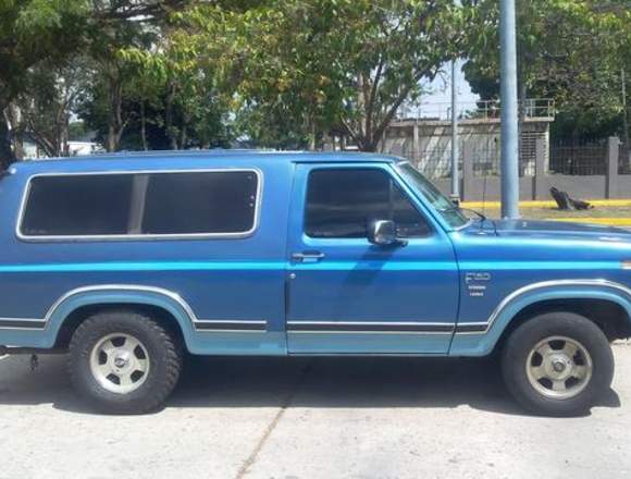 **** FORD F150 86 AUTOMATICA FULL EQUIPO