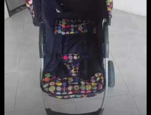 HERMOSO COCHE PARA NIÑO