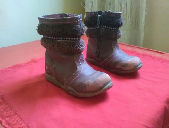 Botas De Niñas Talla 22