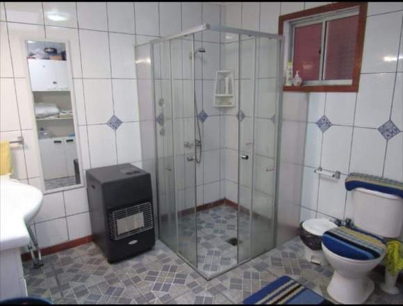 Vendo Casa grande 3 dormitorios y 2 baños. 