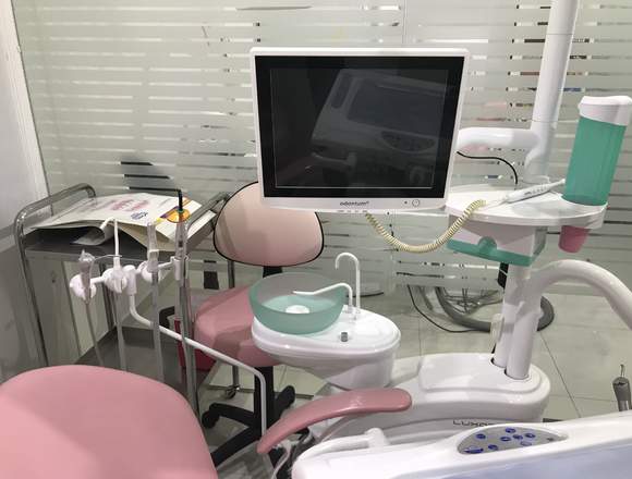 Se vende CLINICA DENTAL MODERNA en Cancun