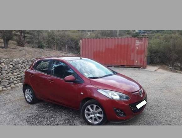 MAZDA 2 AUTOMATICO SPORT FULL EQUIPO 