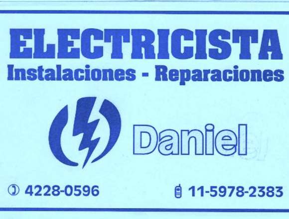 ELECTRICISTA : Instalaciones , reparaciones 