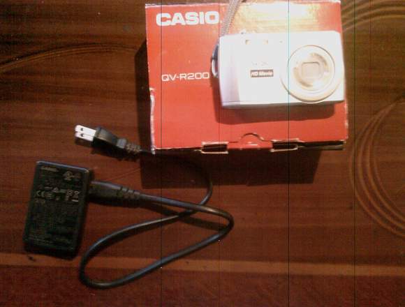 Camara 14.1 mpx Casio