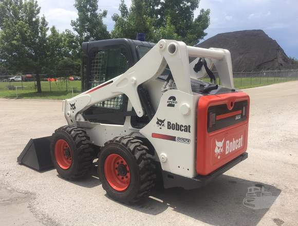 2012    BOBCAT  S 650