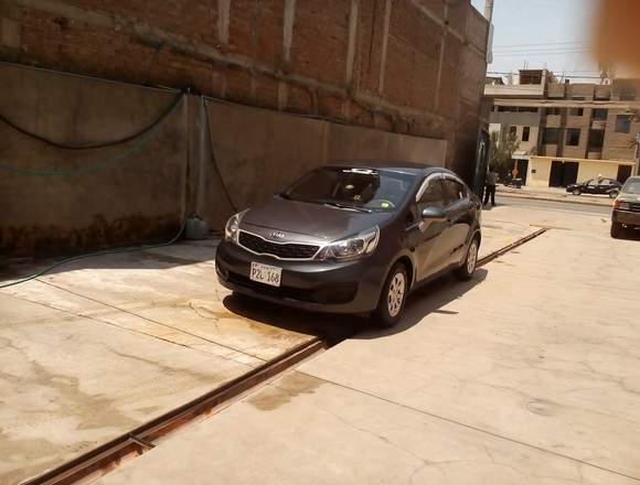 AUTO KIA MODELO RIO 2014