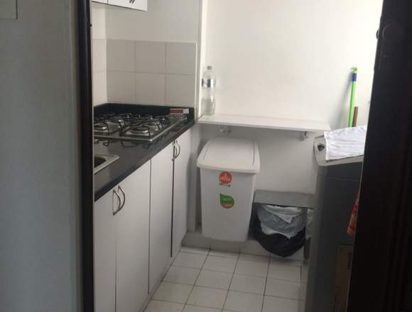 hermoso apartamento con altillo-como nuevo 