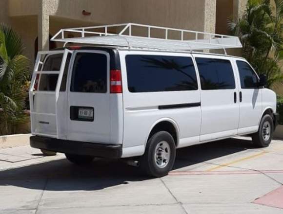 Chevrolet Express Van 15 Pax Renta con Chofer